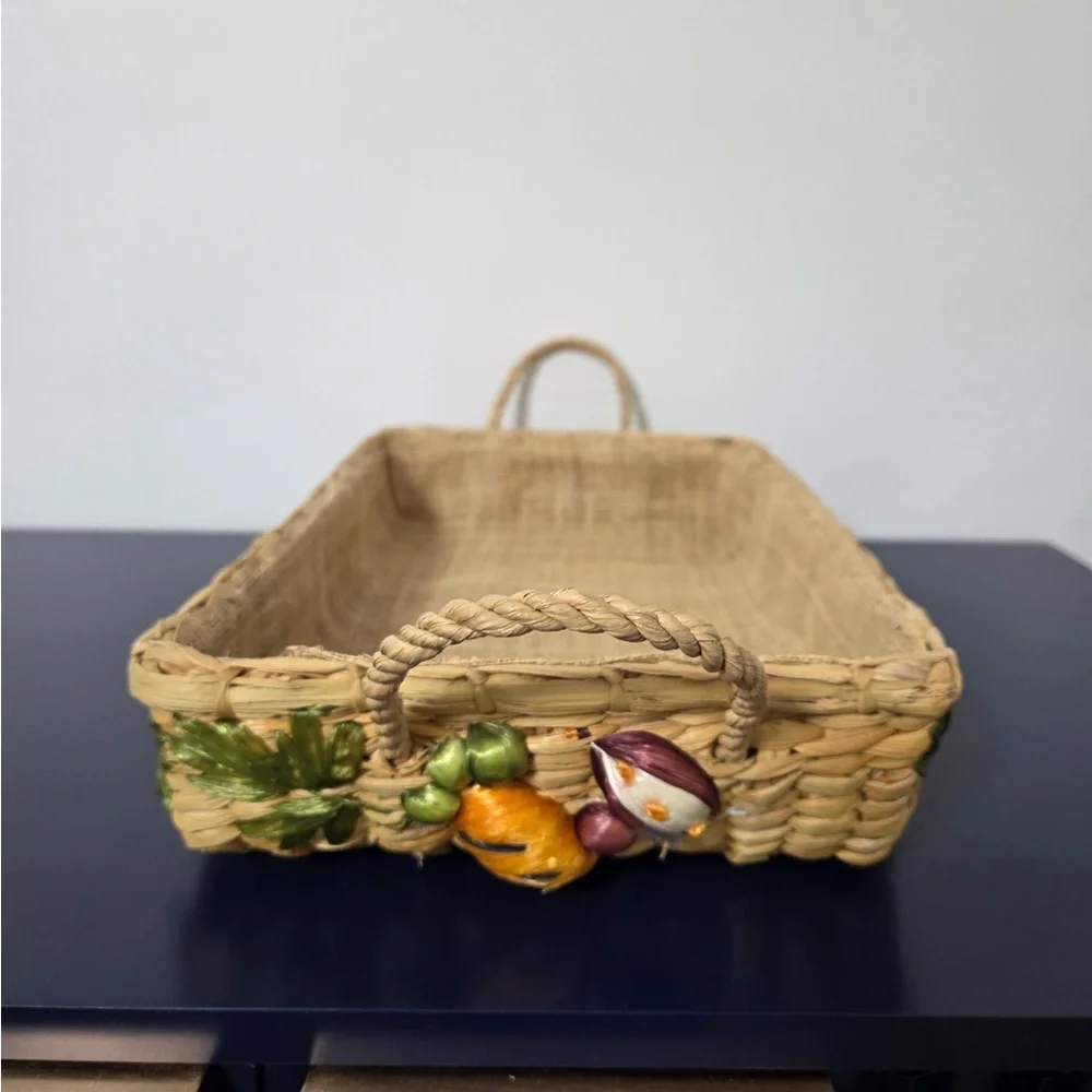 Vintage Raffia  basket 9 x 13 perfect for parties